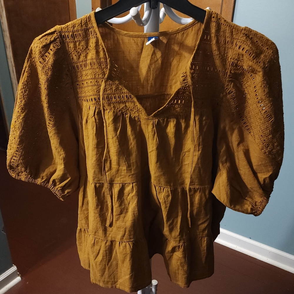 3x Old Navy mustard color top